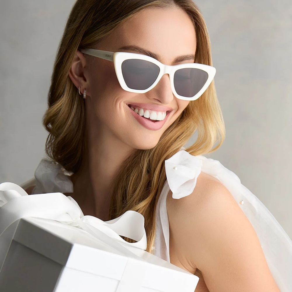 Diff Eyewear Cream Cat-Eye Sunglasses | Camilla Opaline Grey Sunglasses - Picture 6 of 13